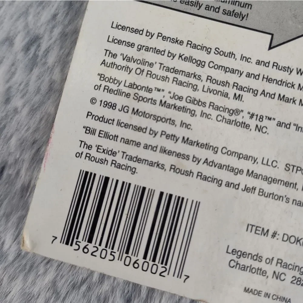 Legends of Racing Mark‎ Martin #6 Drink Opener Keychain